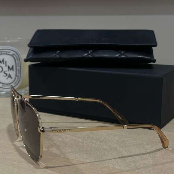 Chanel Aviators - Picture 7 of 11
